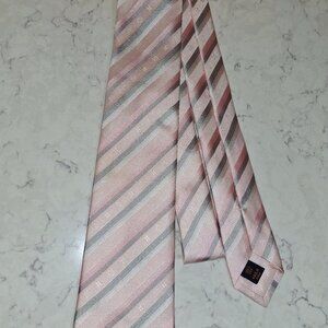 Louis Vuitton Monogram 100% Silk Tie